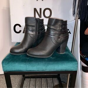 Steve Madden Women's Black Ankle Boots